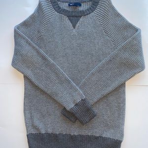 boys grey shirt